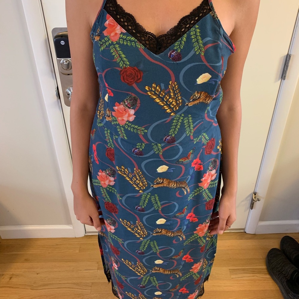 FLORAL DRESS-worn only once! Very comfortable